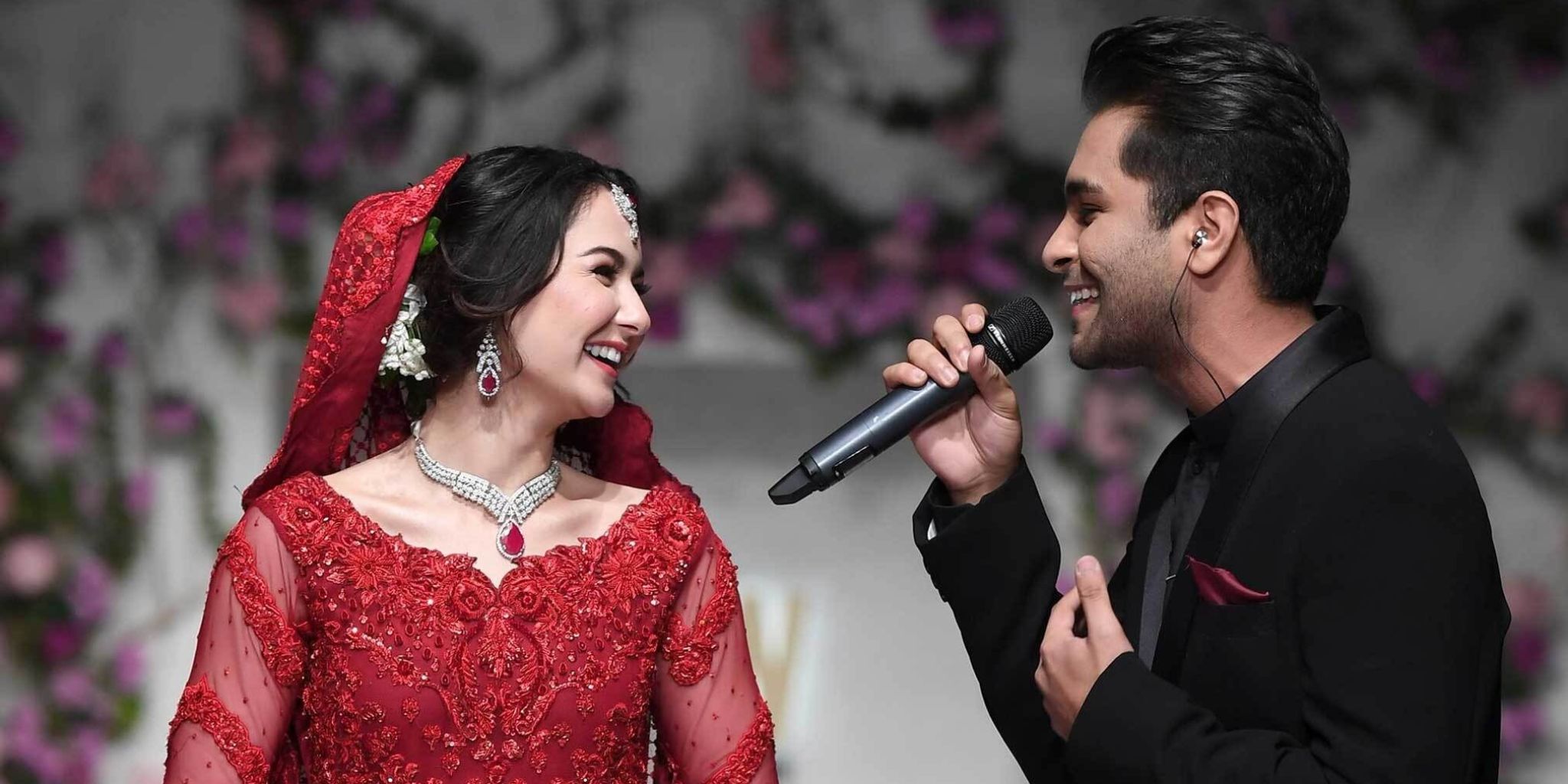 Celebrity blog photo